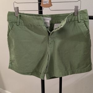 Merona Women's Green Shorts Size 10 Like New